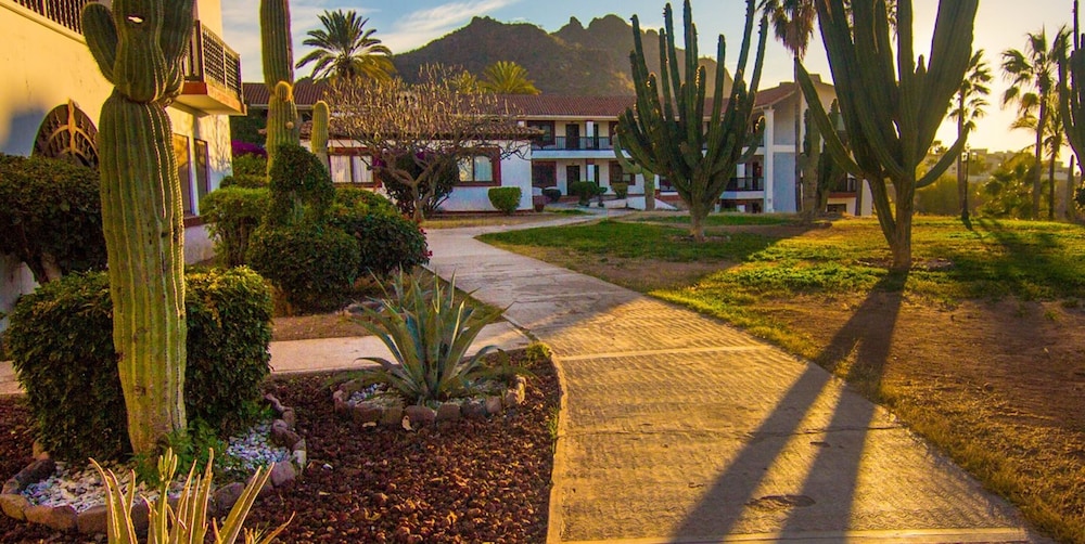 Hotel Playa De Cortes 49/61