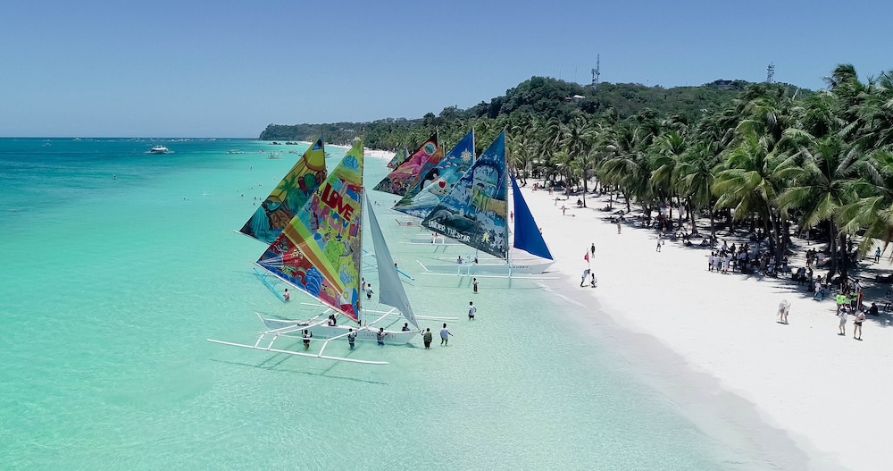 Cocoloco Boracay Beach Resort 46/74