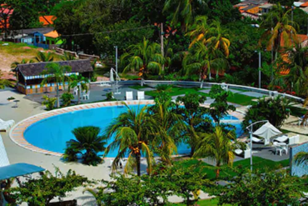Barrudada Tropical Hotel 51/57