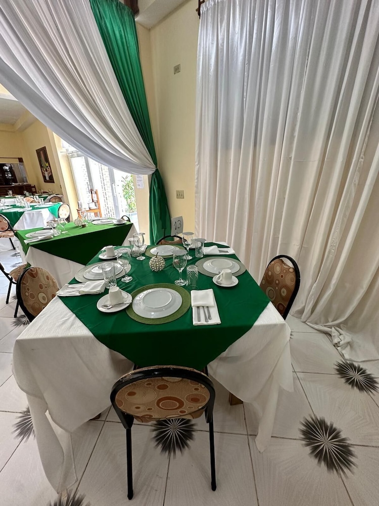 Pc Entreprises Guest House 22/50