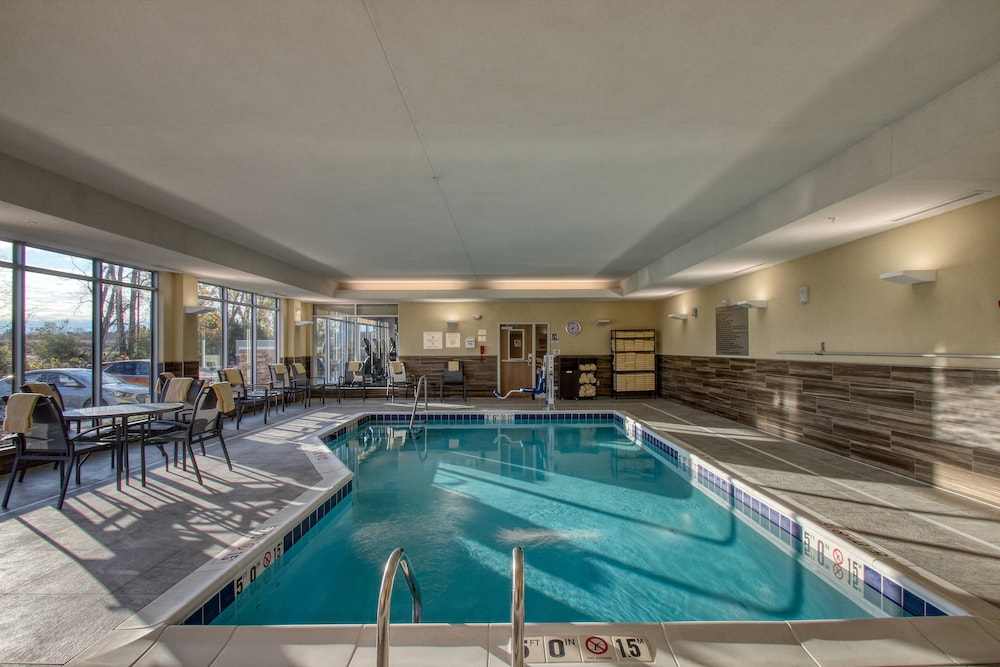 Fairfield Inn & Suites By Marriott Appleton 19/37