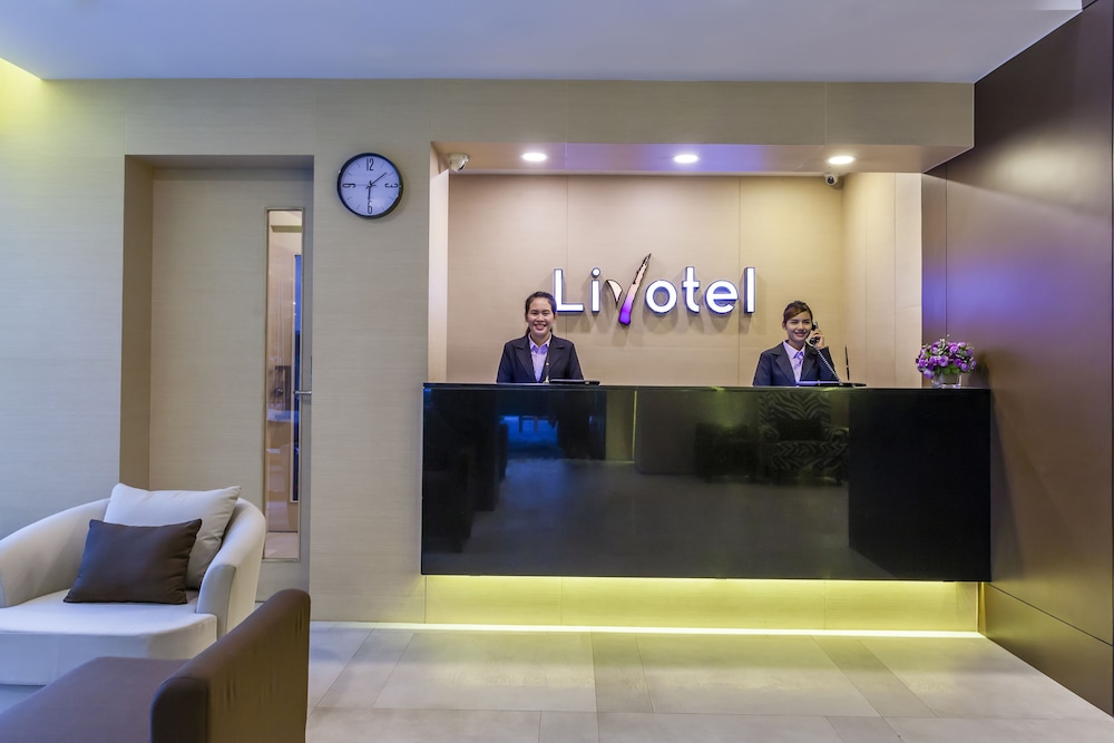 Lobby at LIVOTEL HOTEL KASET NAWAMIN BANGKOK, BANGKOK
