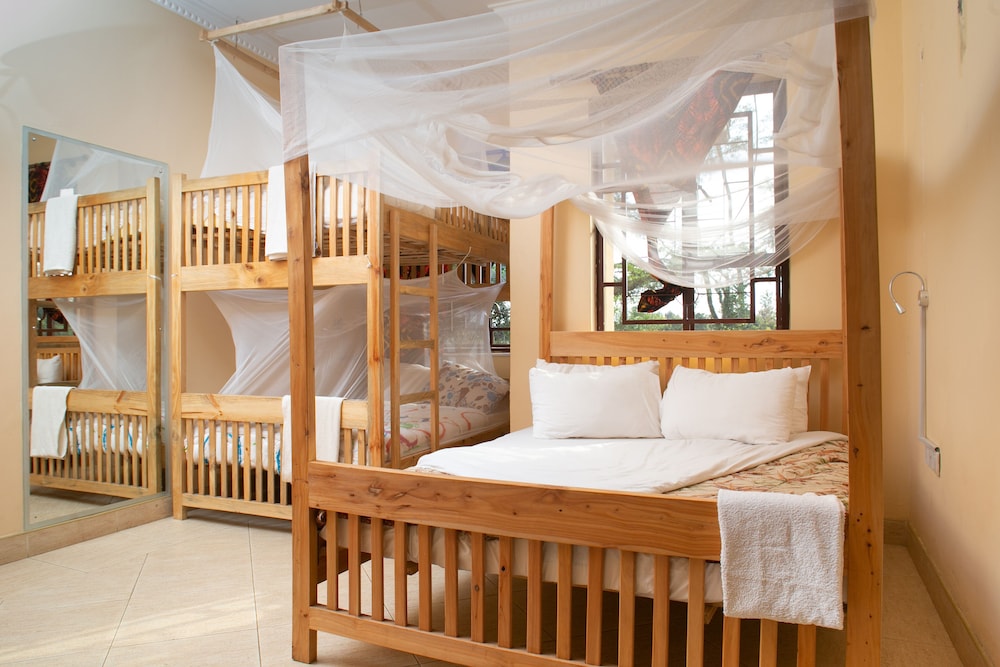 White House Of Tanzania - Hostel 12/49