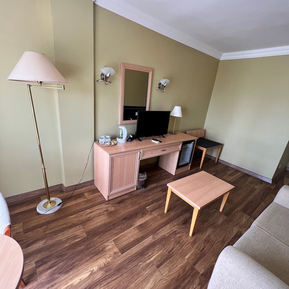 EXEN HOTEL 41/50