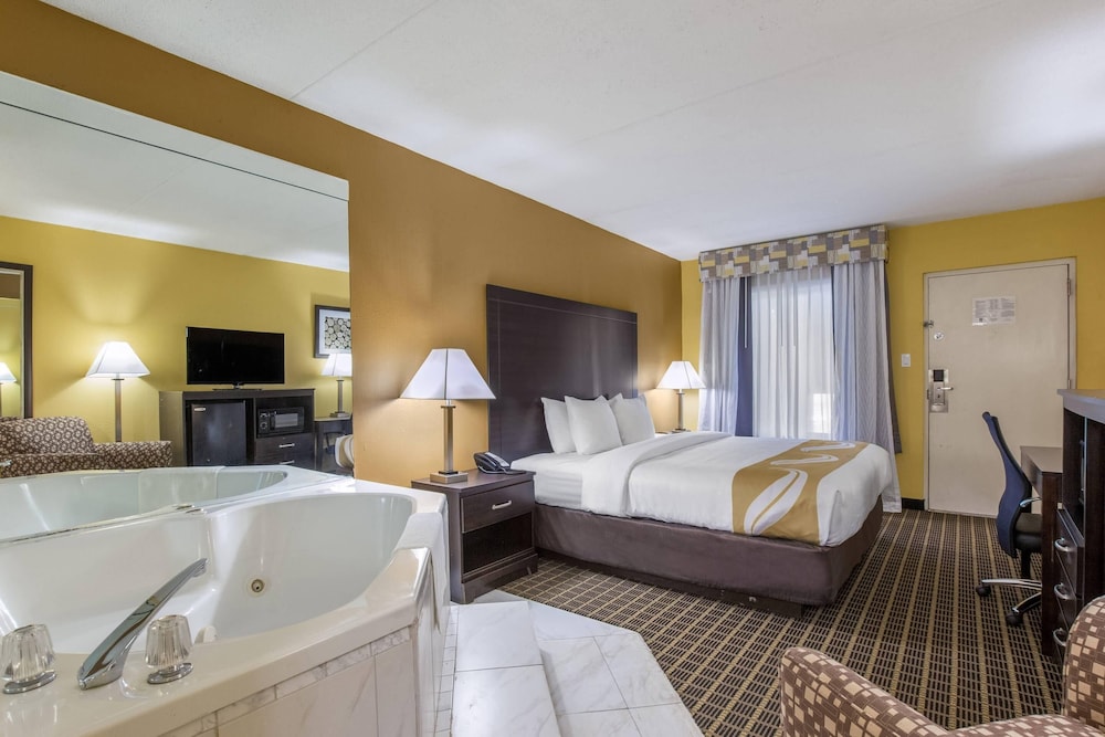 Quality Inn London North KY 44/44