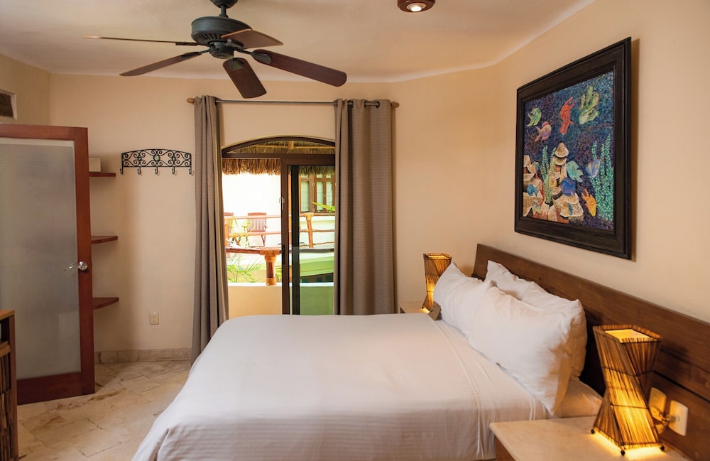Villas Sacbe Condo Hotel 16/49