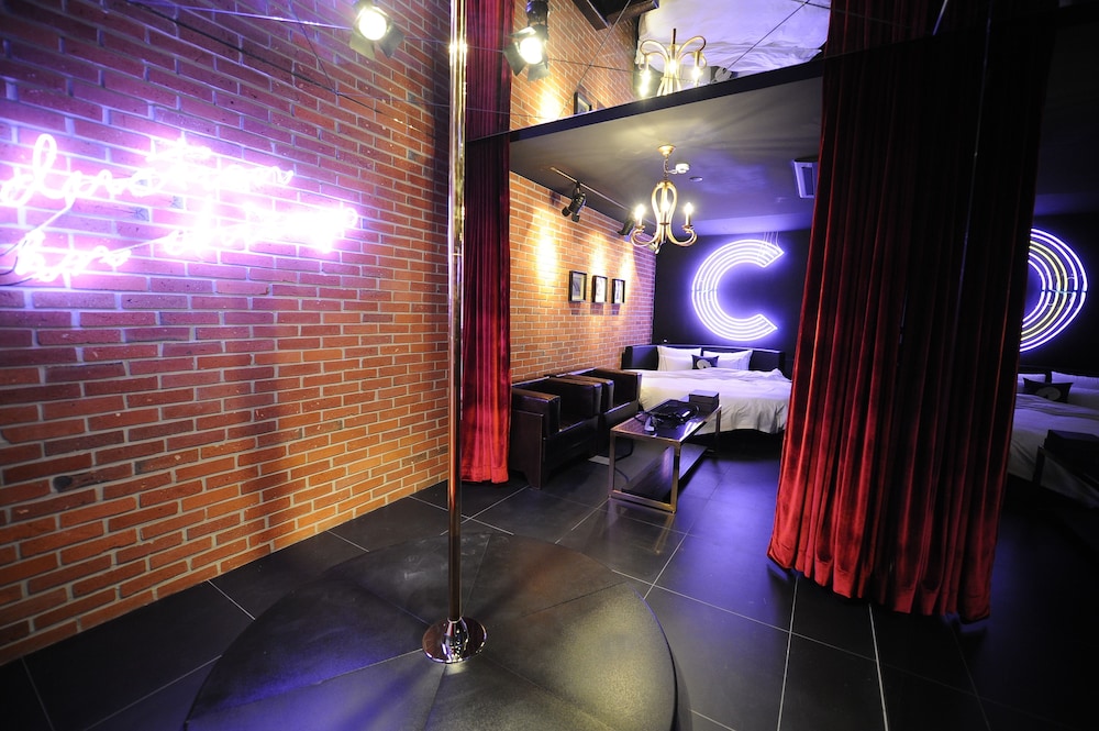 Hotel the Designers Jongno 57/68