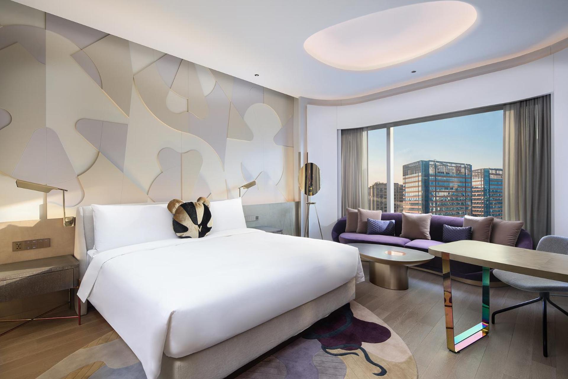 Wonderful, Guest Room, King Bed
