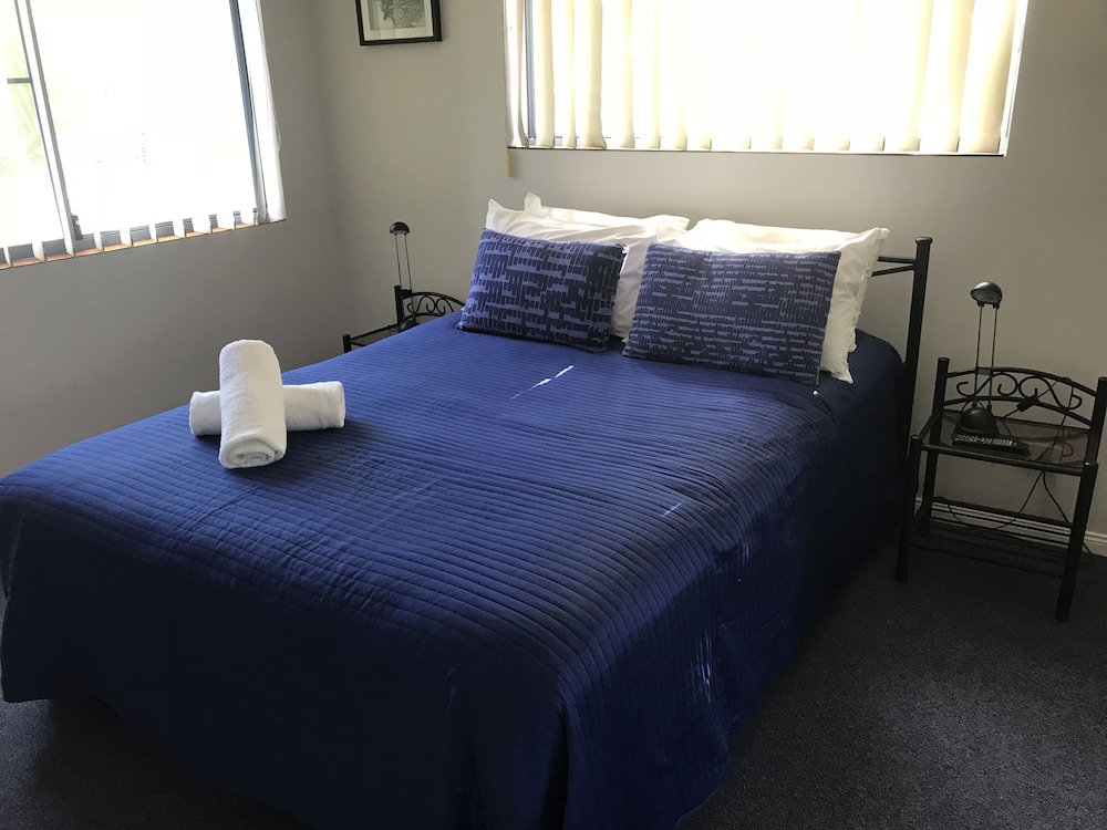 Bella Mare Beachside Apartments 29/77