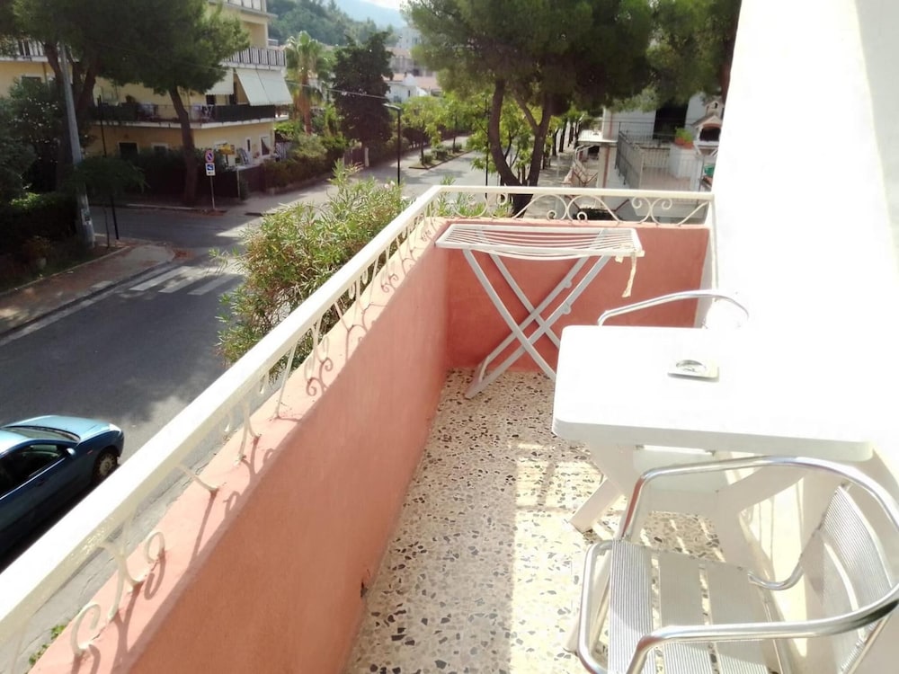 Hotel Calabria 47/50