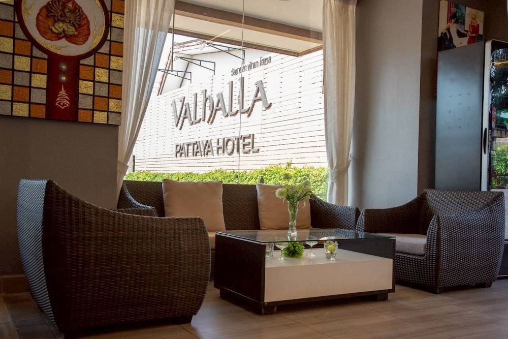 Valhalla Hotel Pattaya 52/75