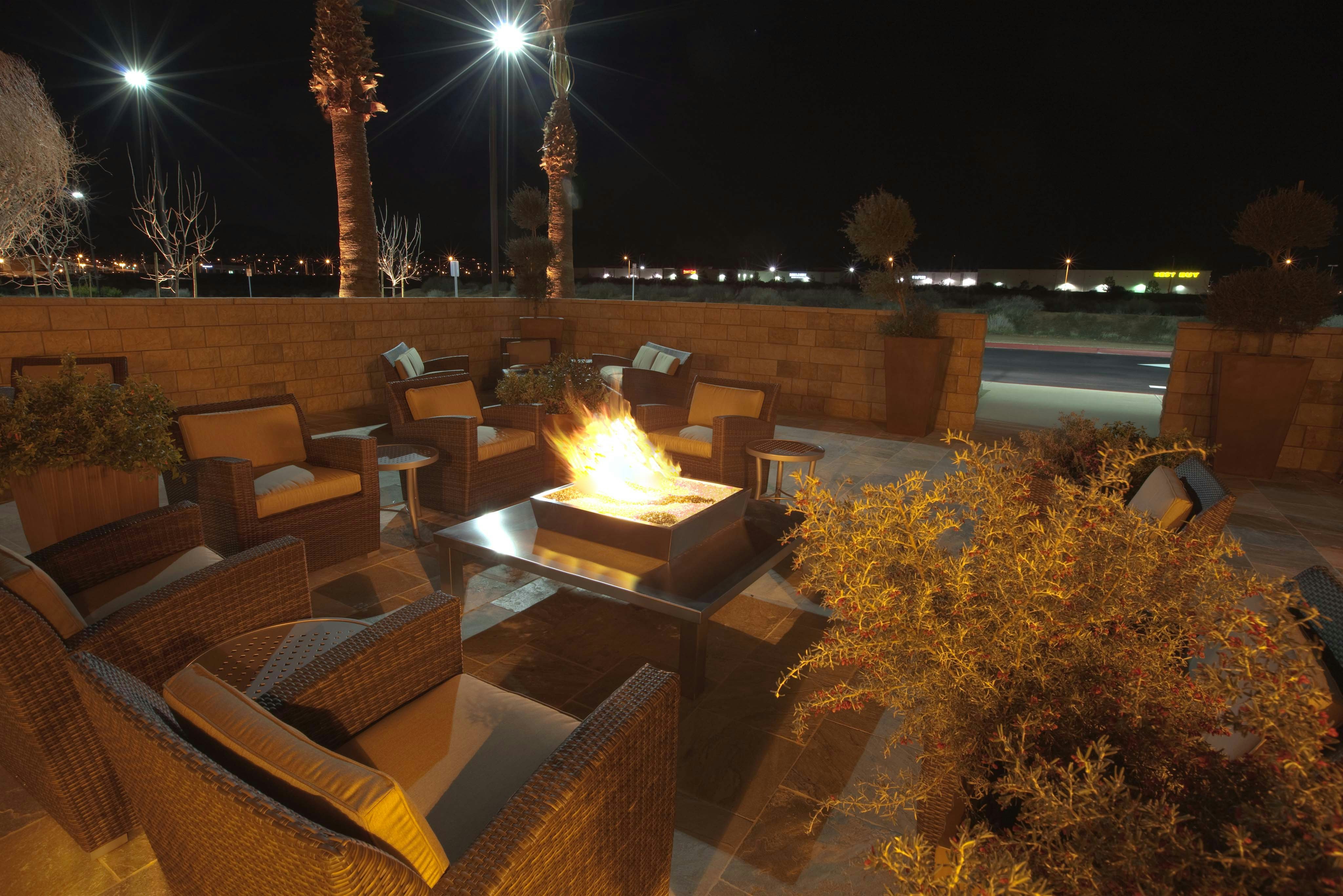 Embassy Suites Palmdale 37/63