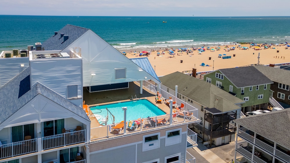 Royalton Hotel 4/50