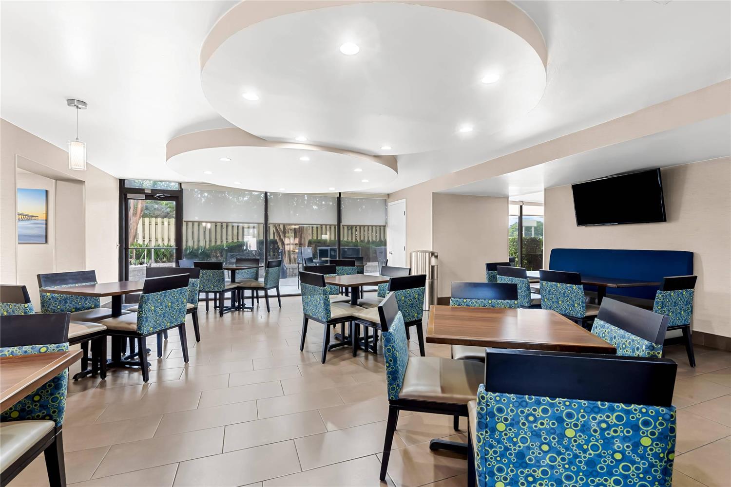 Comfort Inn University Wilmington NC 16/27