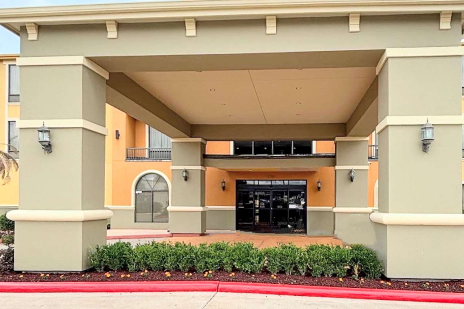 Comfort Suites Westchase Houston Energy Corridor 5/54
