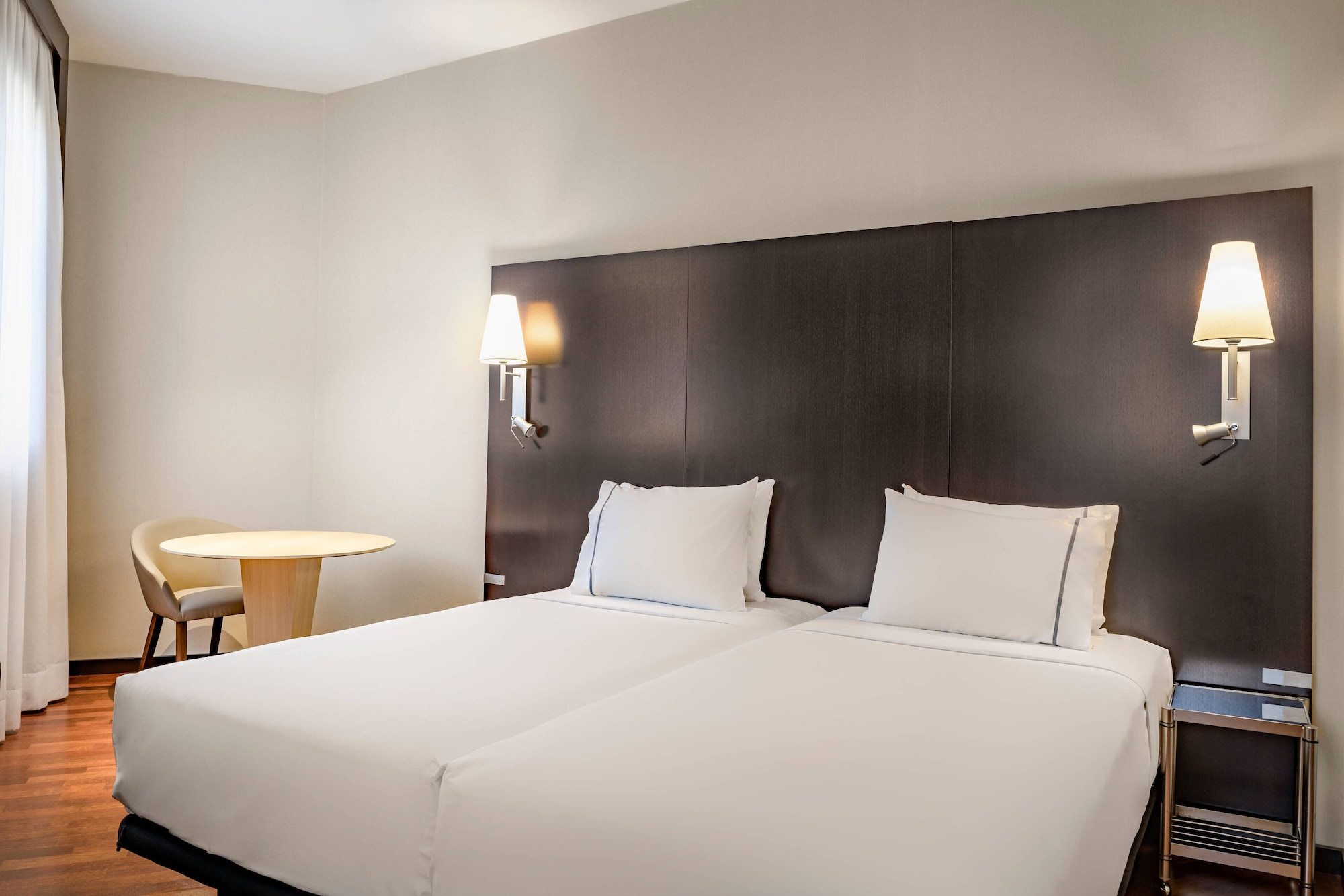 Standard, Twin Beds
