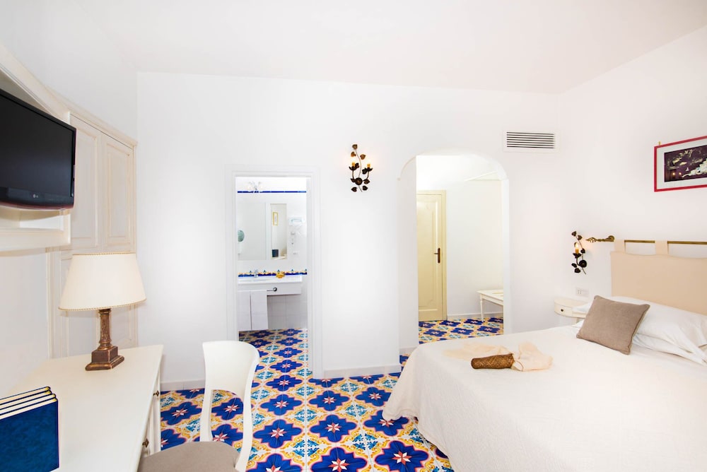 Savoia Hotel 31/80