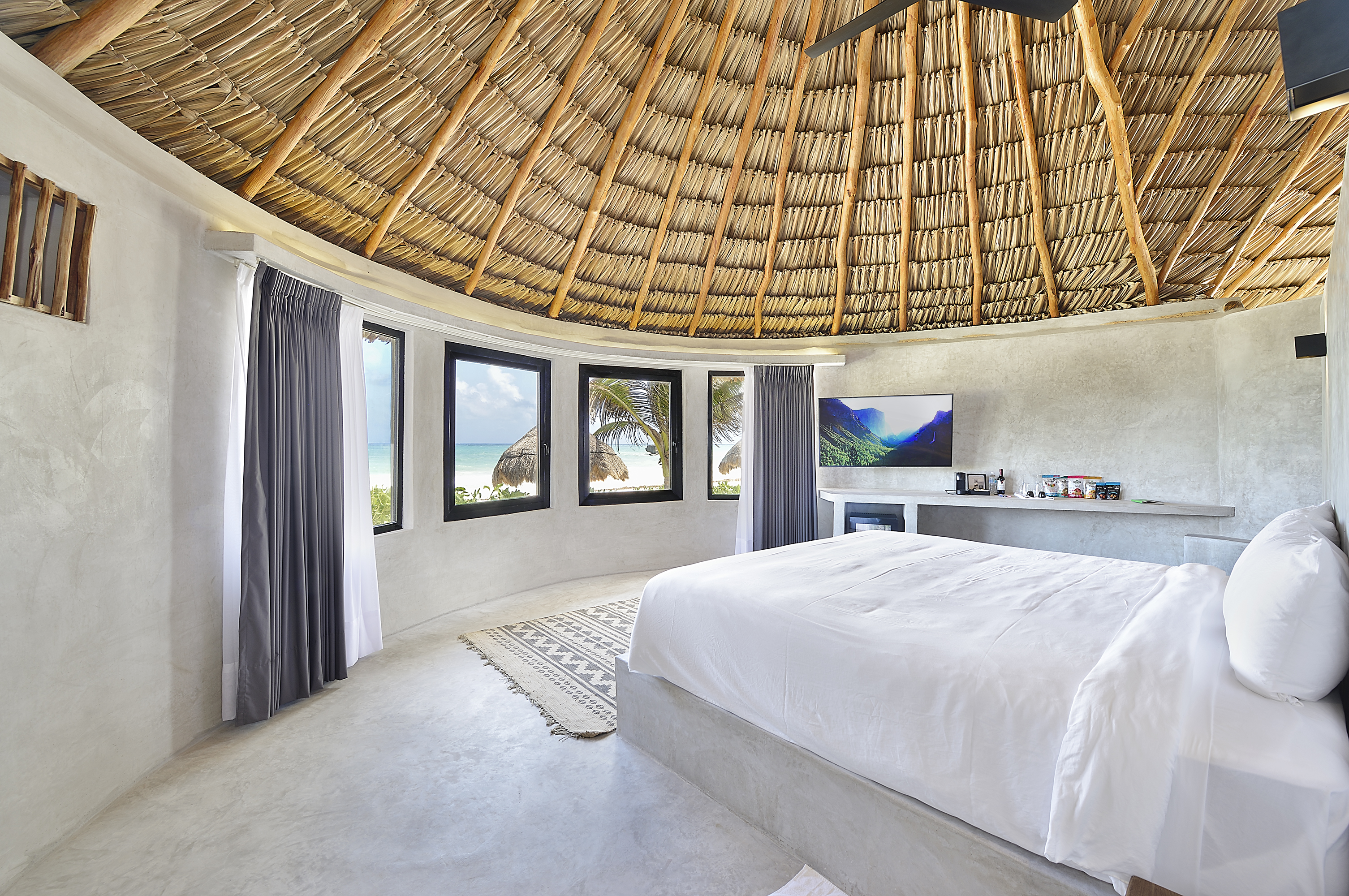 Room, 2 Double Beds, Ocean Front, Private Pool