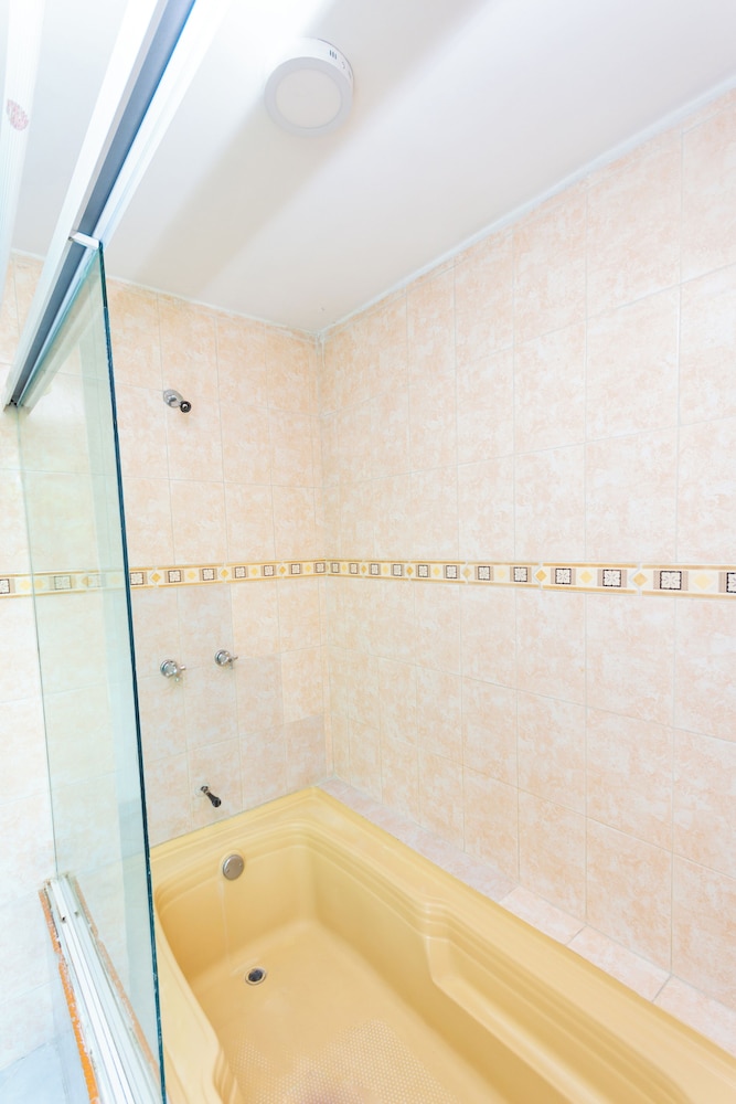 Hotel Villa Real 50/50