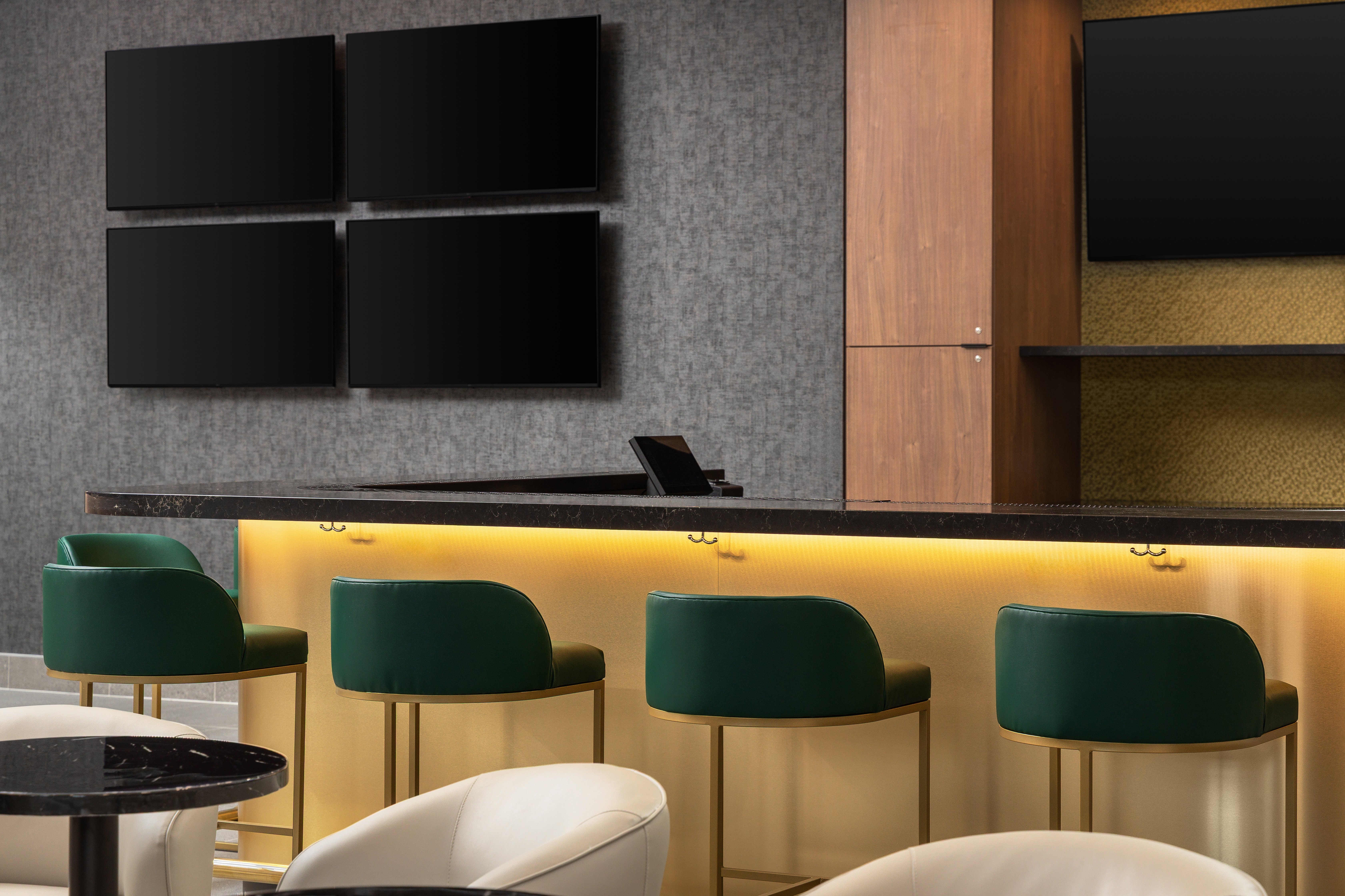 Staybridge Suites Montreal Airport - St-Laurent 33/50