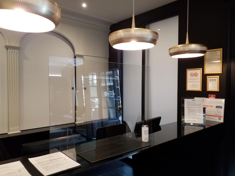 Best Western Plus Le Moderne 3/51
