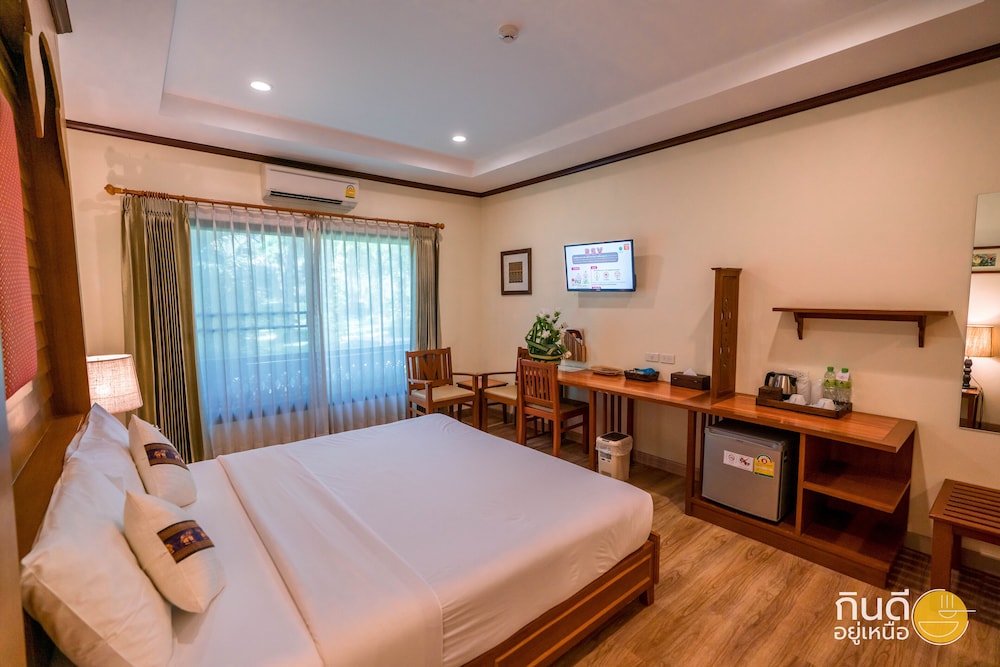 STANDARD, DOUBLE OR TWIN BED, GARDEN VIEW