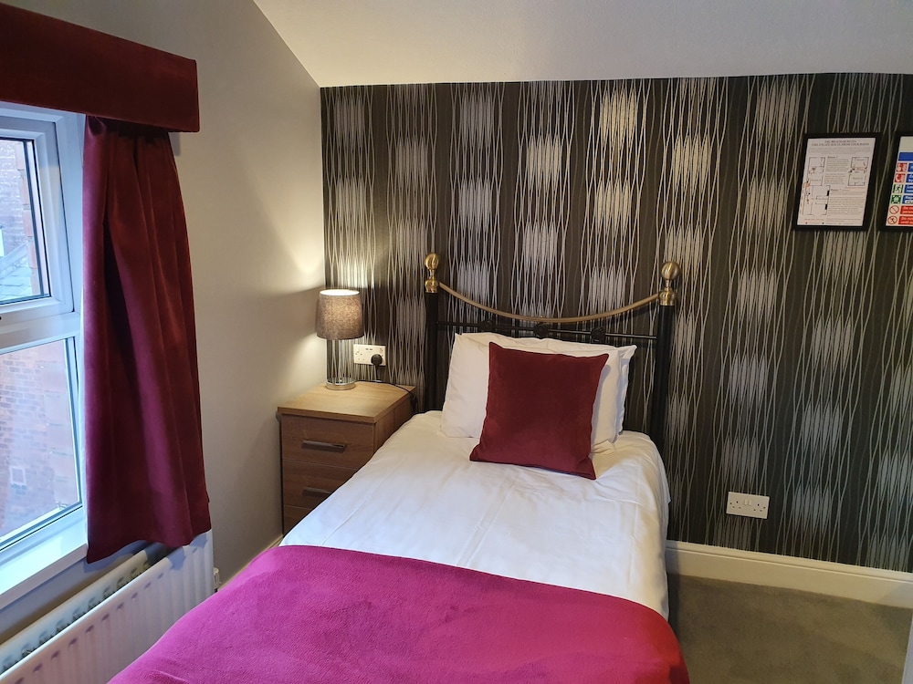The Braemar Hotel 11/50