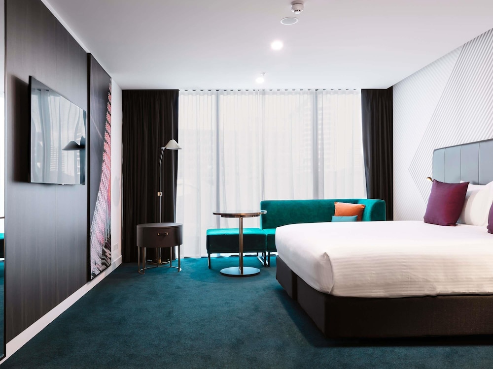 Movenpick Hotel Melbourne On Spencer 27/75