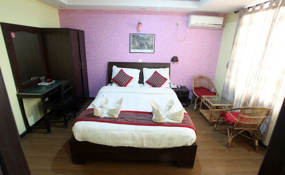 DELUXE, SINGLE, SINGLE BED, CITY VIEW, PRIVATE BATHROOM