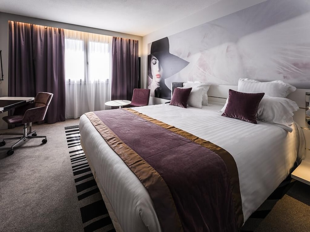 Novotel Orleans St Jean de Braye 11/67