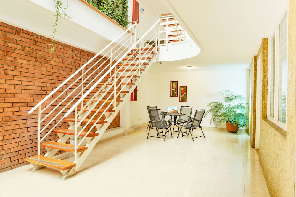 Thama Hotel 25/46