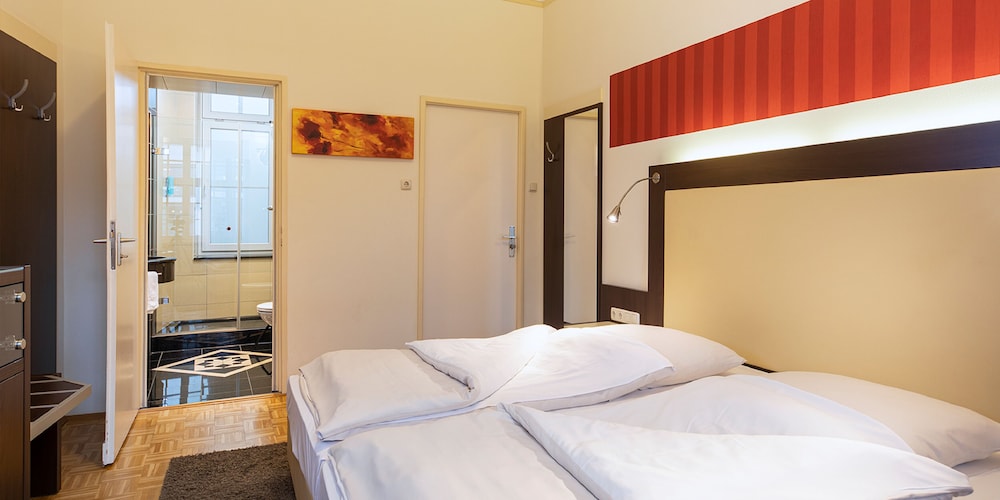 ACHAT Sternhotel Bonn 16/47