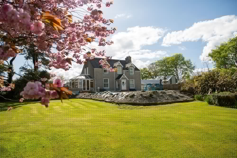 Groarty House Manor B B 49/65