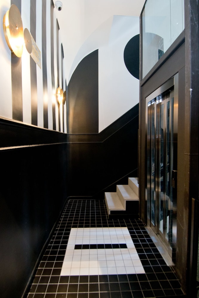 Amor de Dios 17 Boutique Hotel 6/50