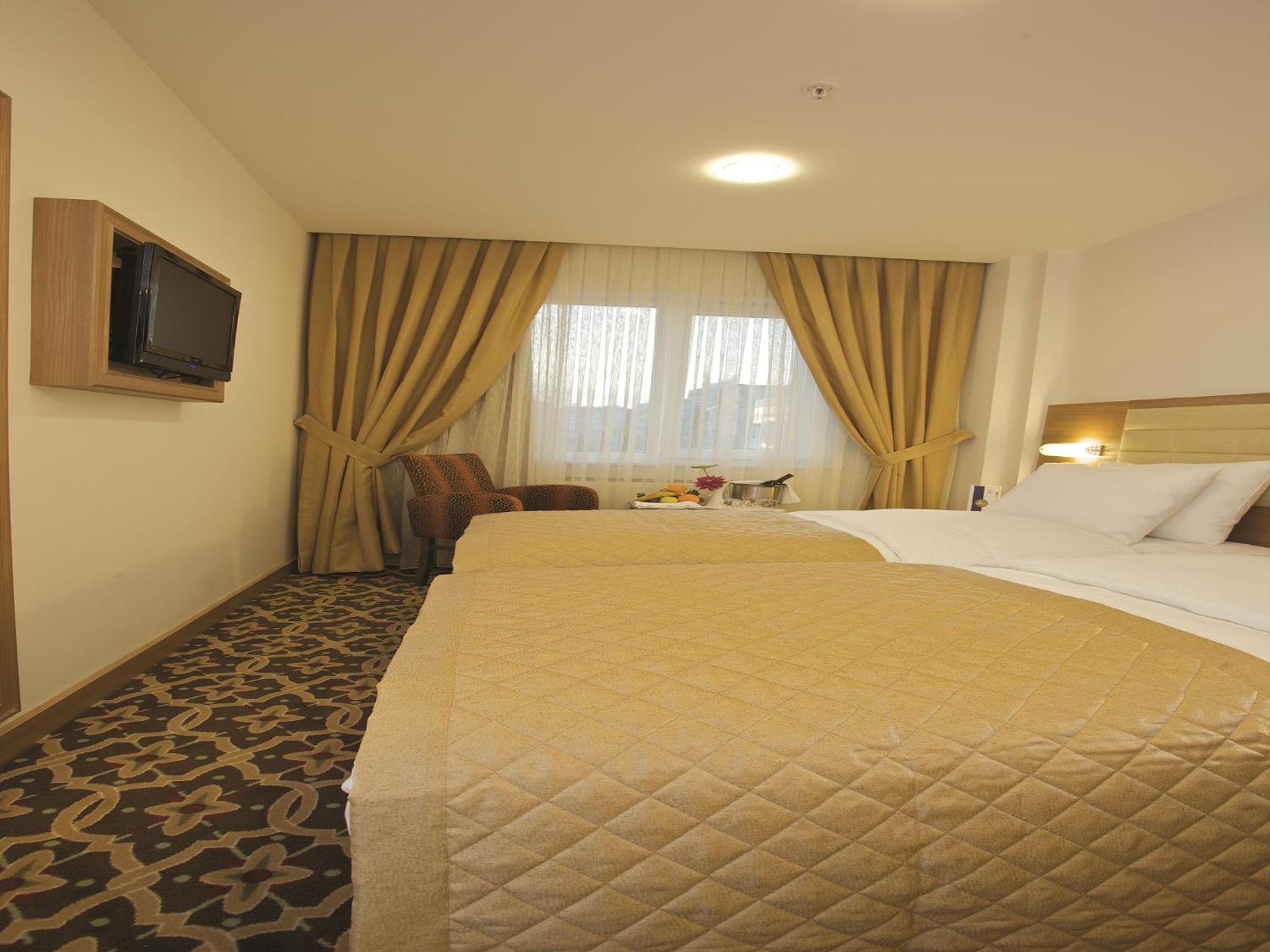 The City Hotel 11/47