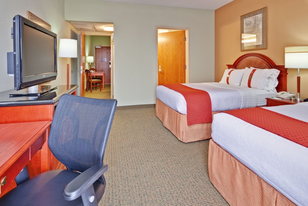 Holiday Inn Memphis University of Memphis 11/39