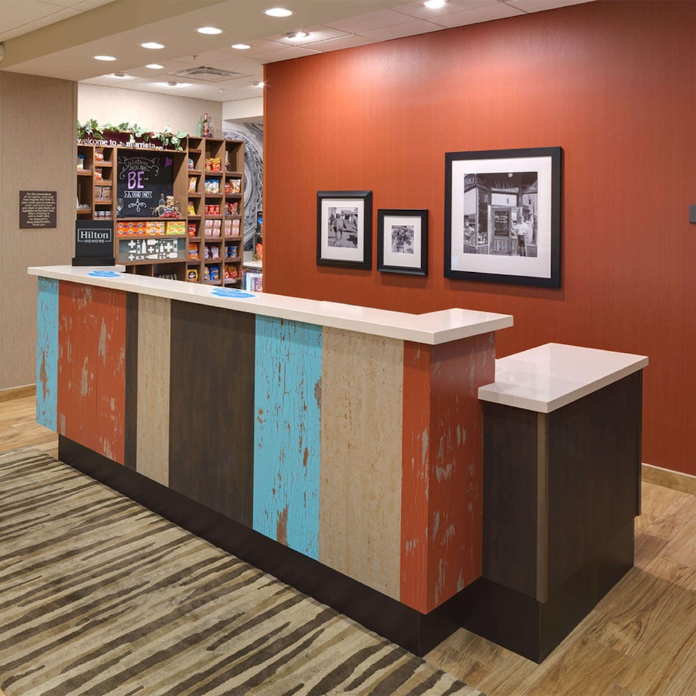 Hampton Inn And Suites Murrieta 6/53