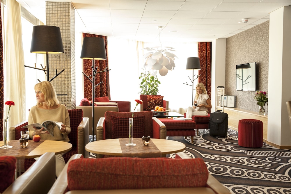 Spar Hotel Garda 32/34