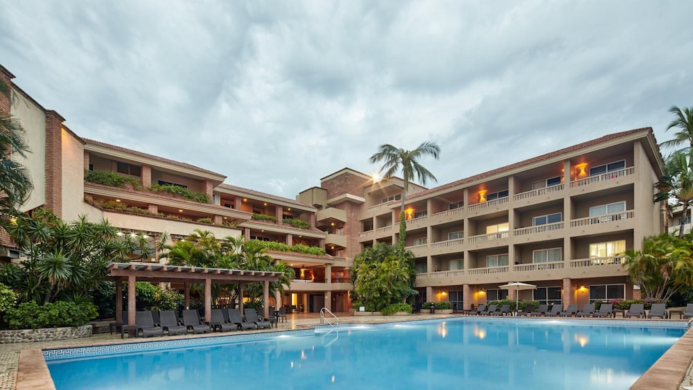 Hotel Playa Mazatlan 11/50