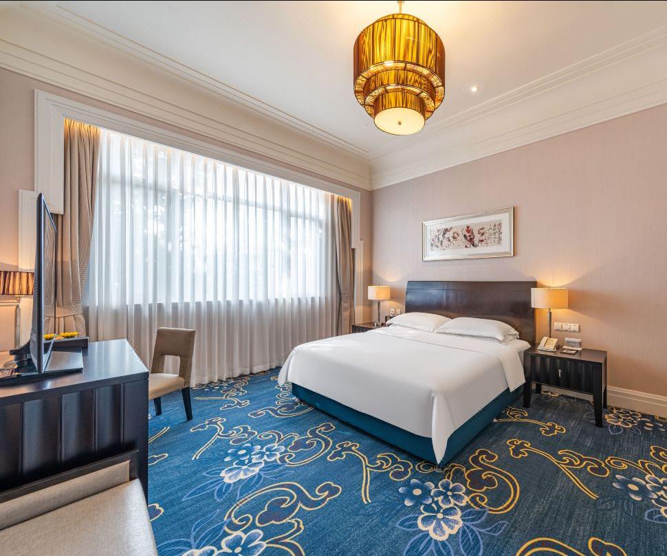 Superior, Deluxe, Double Bed