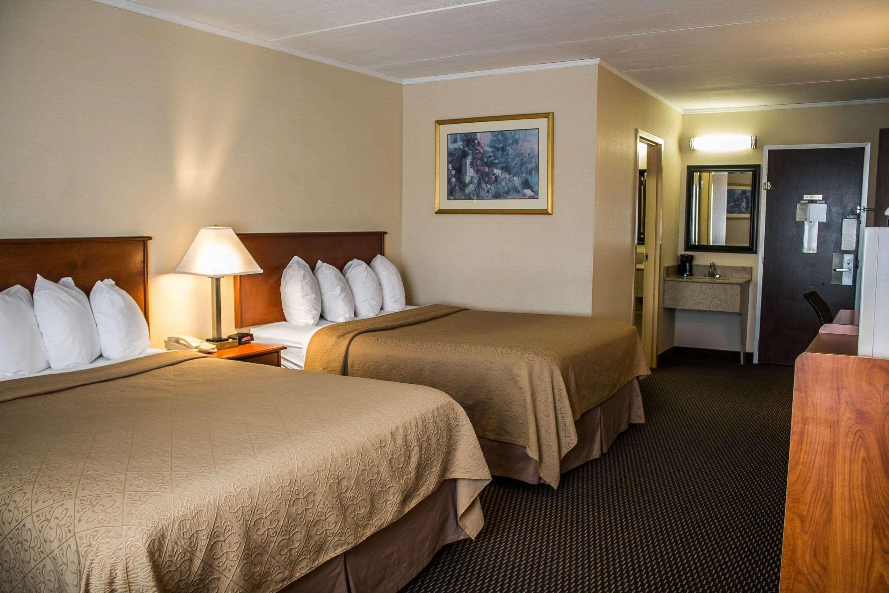 Room, 2 Queen Beds