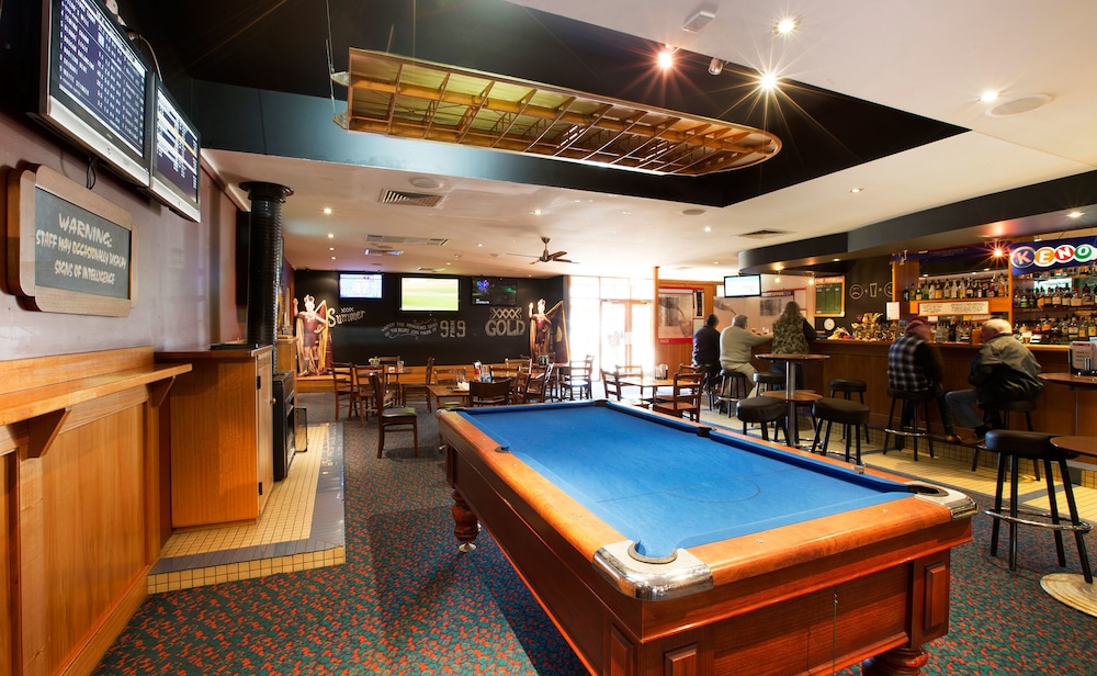 Wilsonton Hotel 8/61