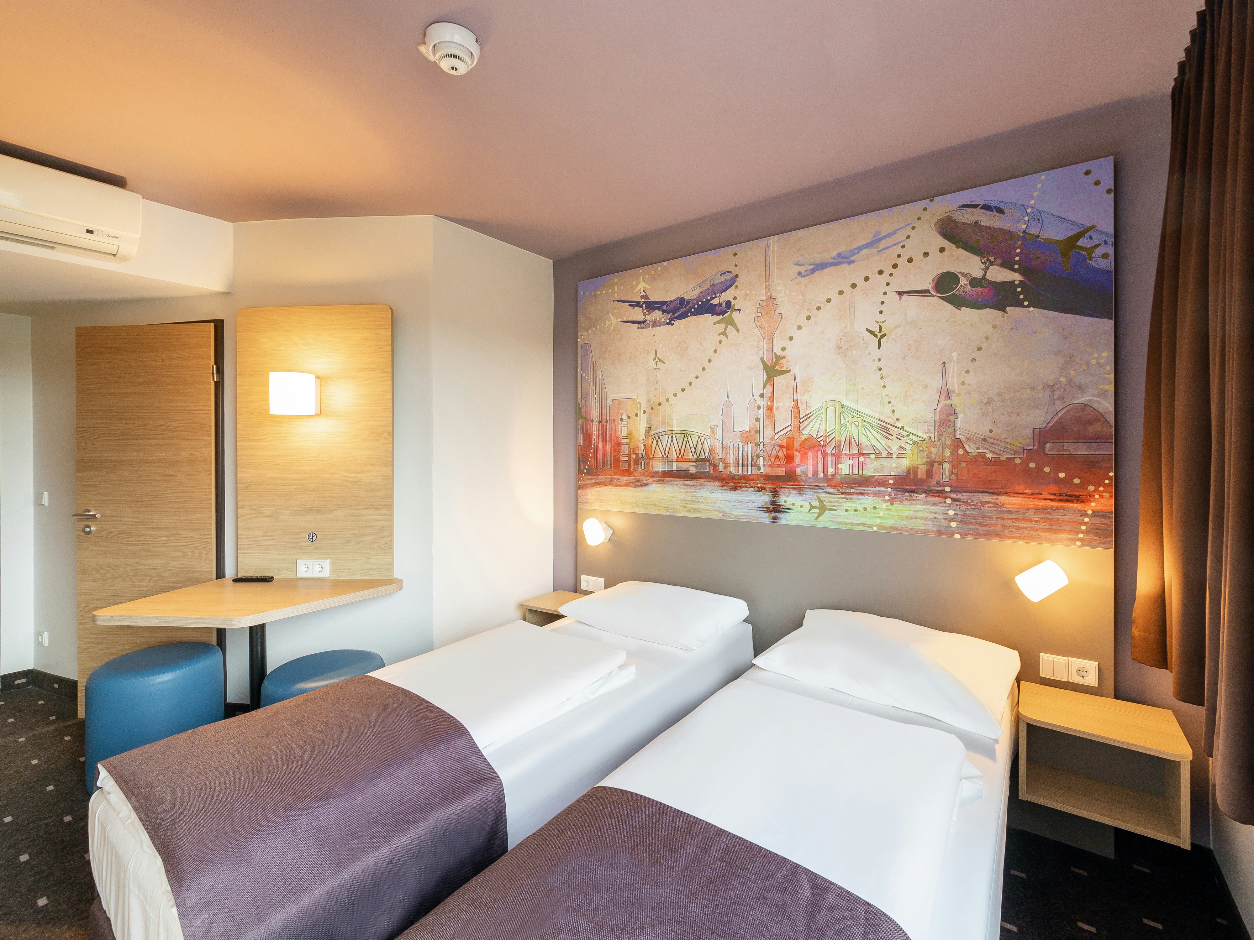 B&B Hotel Dusseldorf-Airport 8/30