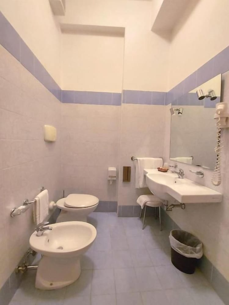 Sait Hotel 37/39