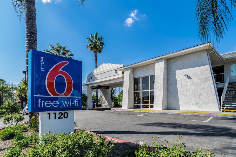Motel6 Redlands, CA in REDLANDS - CA