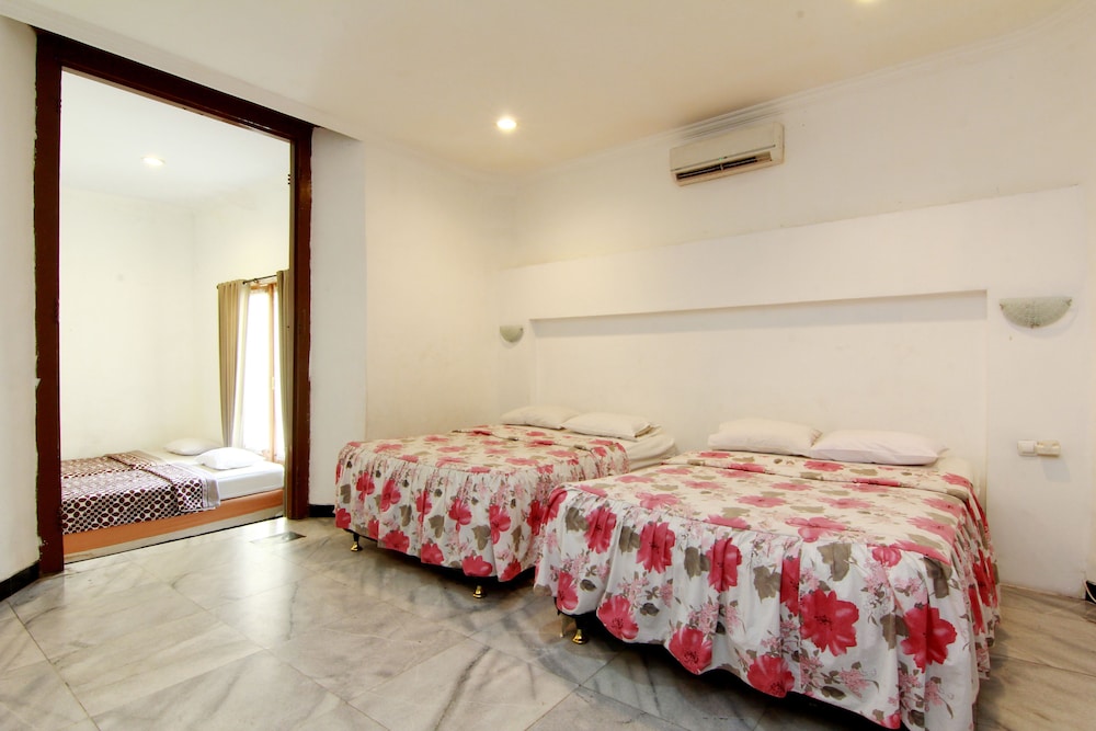 Hotel Limaran 24/77