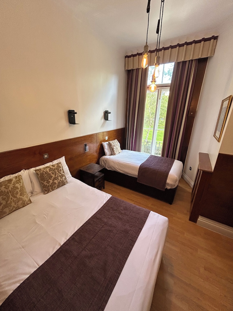 Garden View Hotel 23/51