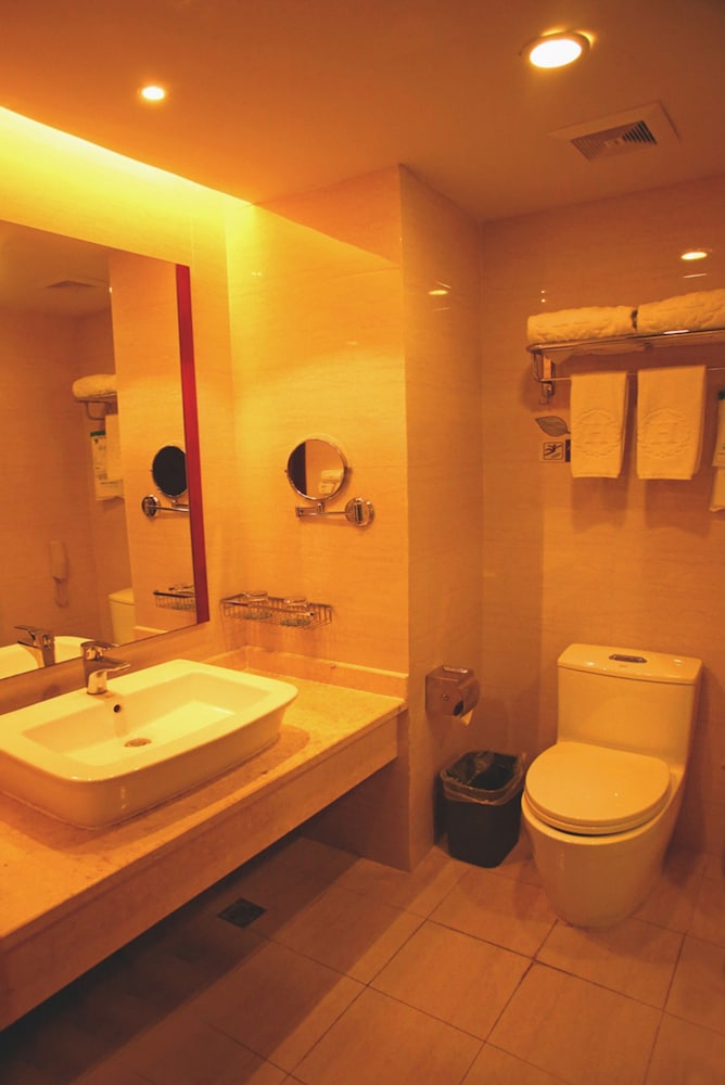 Rezen Select Hotel (Shanghai International Tourism Resort, Chuansha) 39/53
