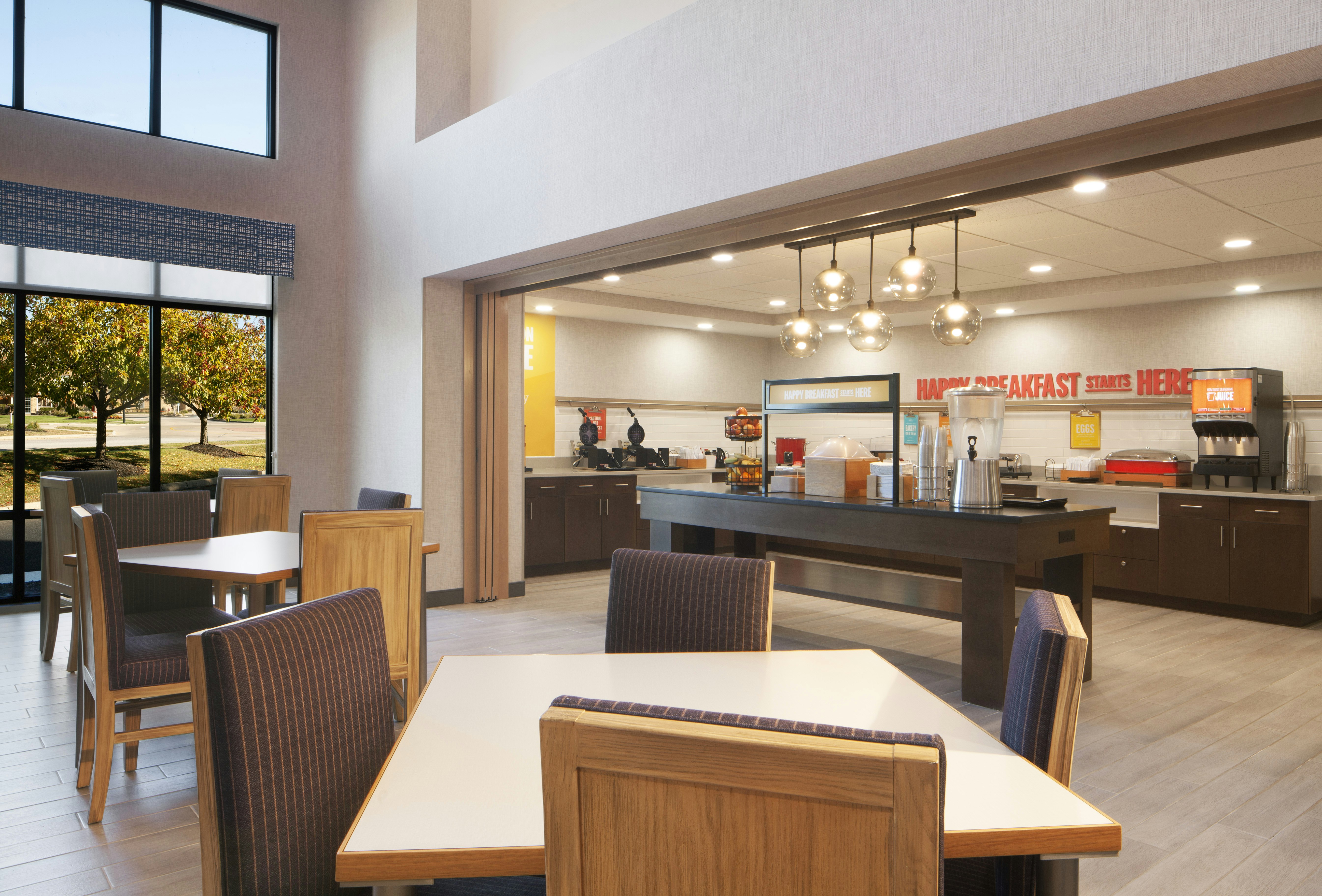 Hampton Inn & Suites Cleveland-Mentor 32/45