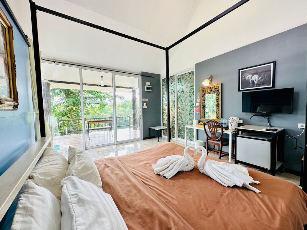 Garden, Deluxe, Double or Twin Bed